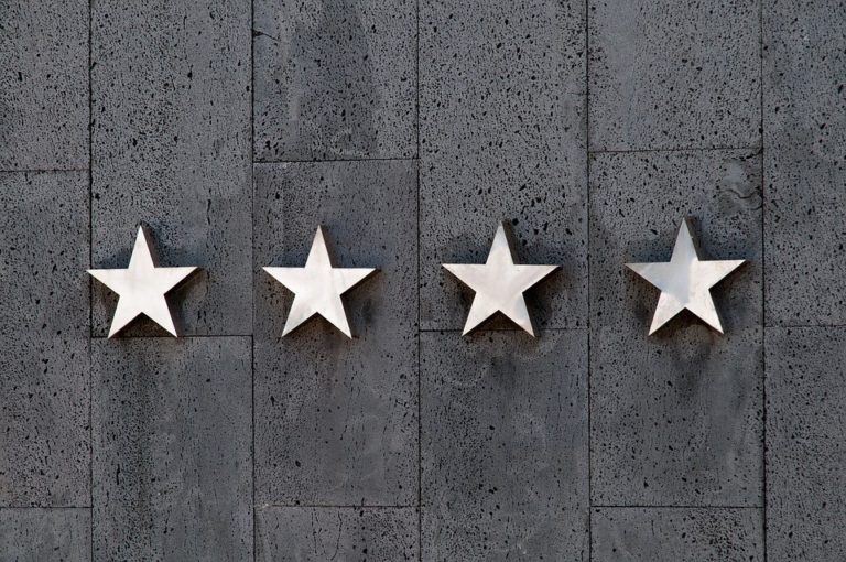 Nie wiesz na którą polisę się zdecydować? Śledź ranking