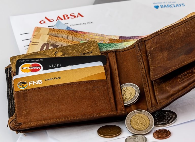 Finanse na urlopie – jak się przygotować się do wakacyjnych wydatków?