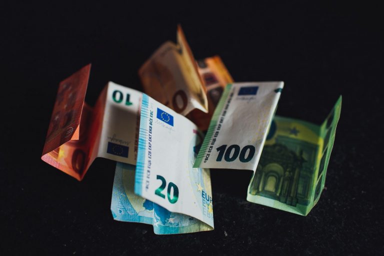 Zmiany w wynagrodzeniach już od 1 lipca 2022 roku